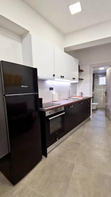 Faronita - Luxury Apt In The Heart Of Kalamata Exterior foto