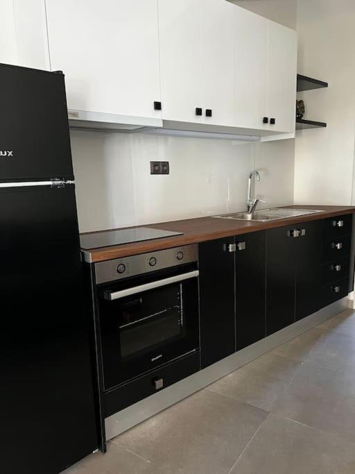 Faronita - Luxury Apt In The Heart Of Kalamata Exterior foto